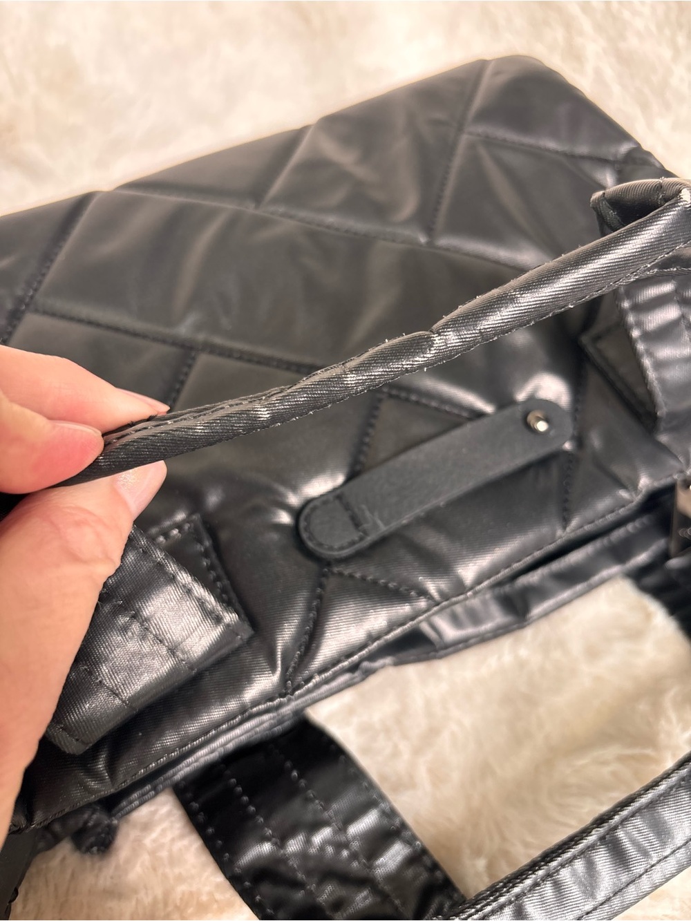 GUC Lug Jitterbug Crossbody Bag, Metallic Black (see photos for signs of wear) - Picture 8 of 9